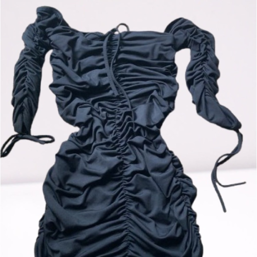 Elegant Black Ruched Dress